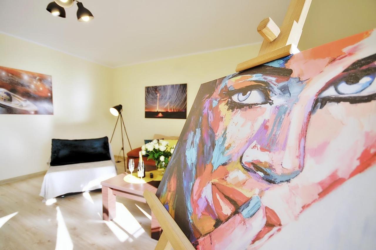 50 M Do Plazy Thobruk Apartamenty Piekna Dama Z Kolobrzegu Exteriér fotografie